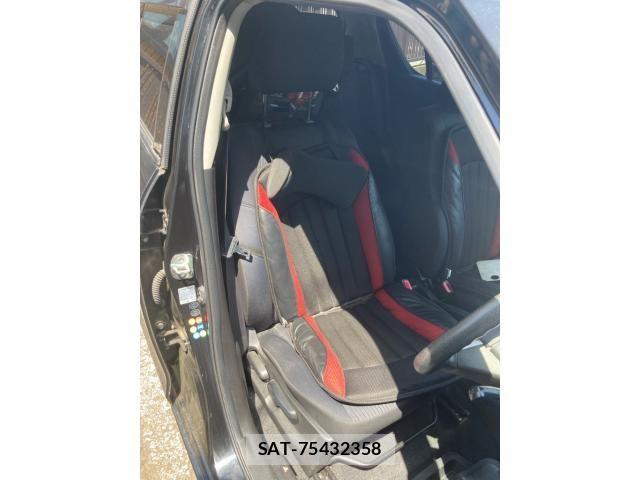 Suzuki SWIFT 2011-08 6998640-13