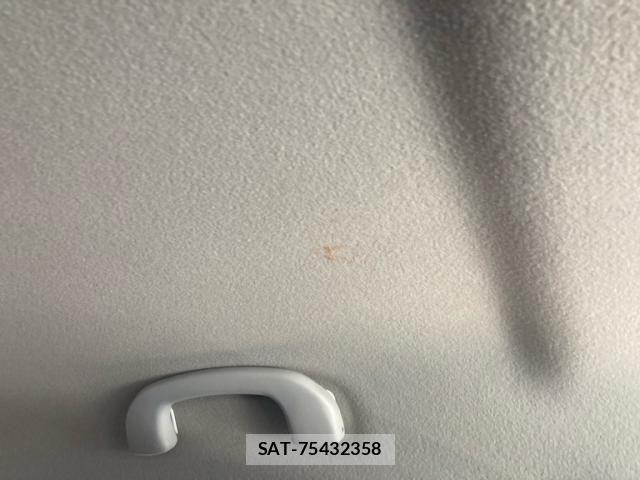 Suzuki SWIFT 2011-08 6998640-19
