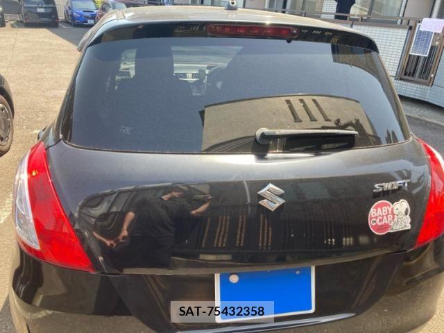 Suzuki SWIFT 2011-08 6998640-8