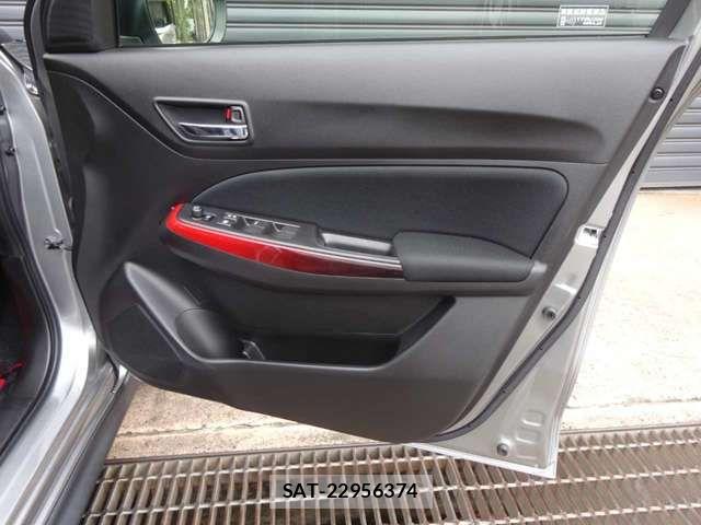Suzuki SWIFT 2021-10 6998584-17