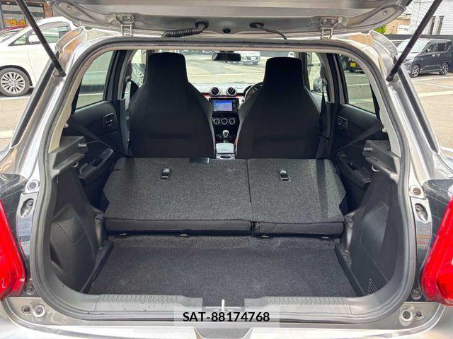 Suzuki SWIFT 2020-01 6998586-23