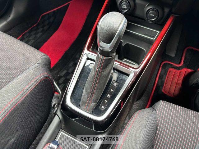 Suzuki SWIFT 2020-01 6998586-7