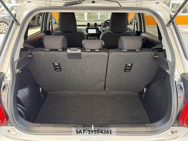 Suzuki SWIFT 2019-02 6998598-19