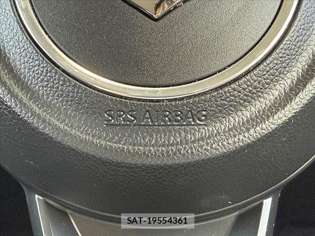 Suzuki SWIFT 2019-02 6998598-25