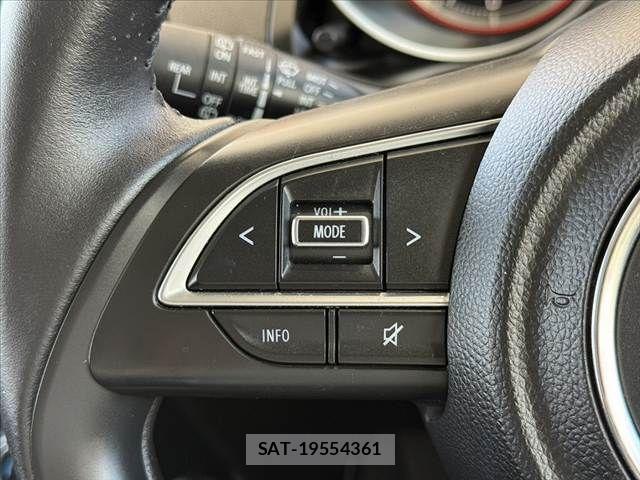 Suzuki SWIFT 2019-02 6998598-26
