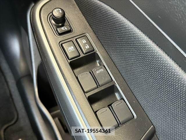 Suzuki SWIFT 2019-02 6998598-29