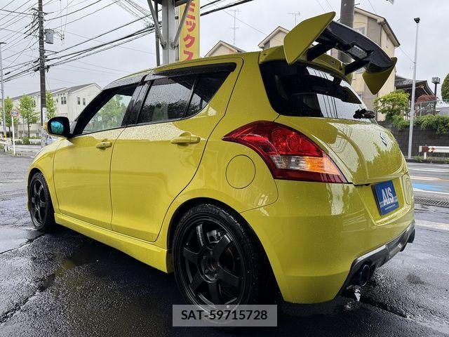 Suzuki SWIFT 2014-04 7021708-2