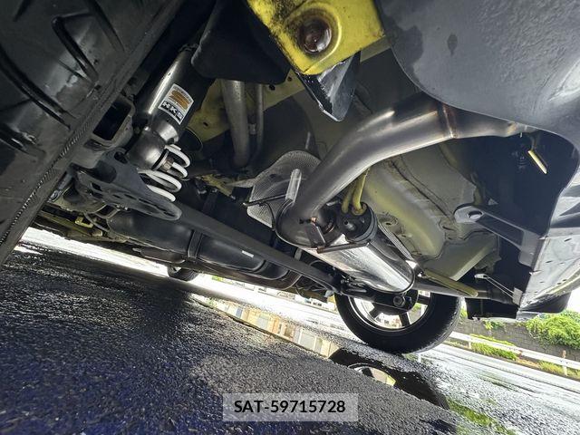 Suzuki SWIFT 2014-04 7021708-6