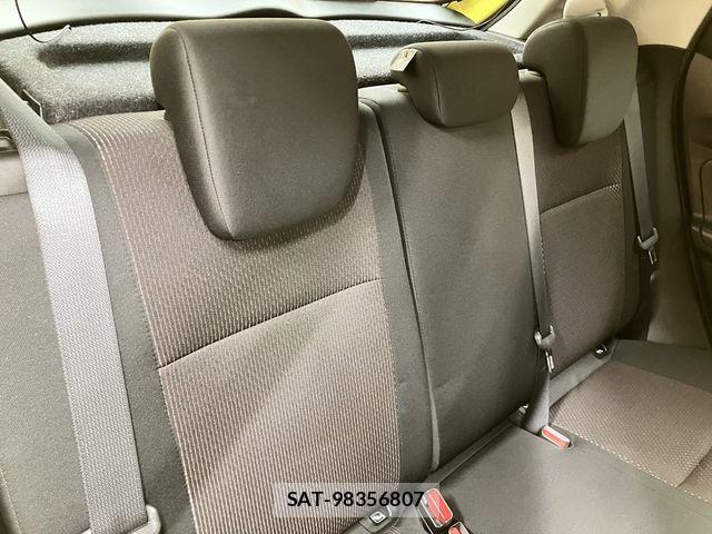 Suzuki SWIFT 2018-03 7060957-18