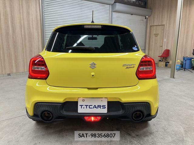 Suzuki SWIFT 2018-03 7060957-22