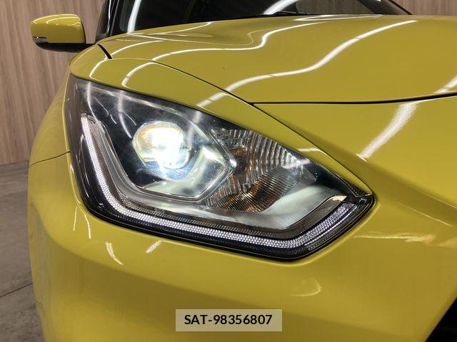 Suzuki SWIFT 2018-03 7060957-24