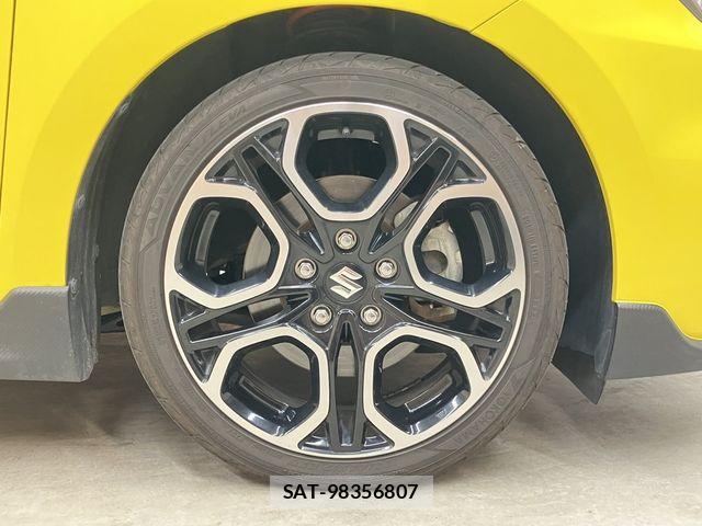 Suzuki SWIFT 2018-03 7060957-25