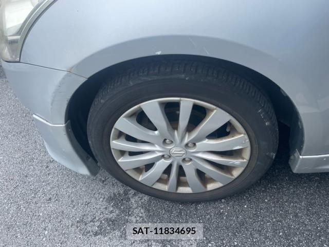 Suzuki SWIFT 2011-05 7060978-16