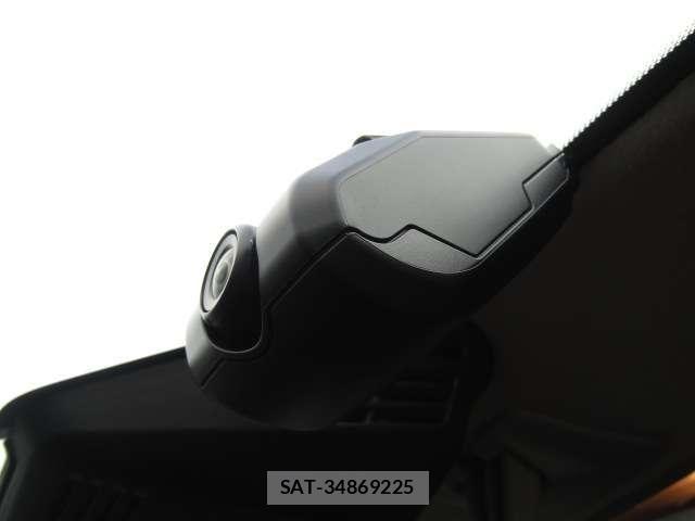 Suzuki SWIFT 2025-02 7060951-10