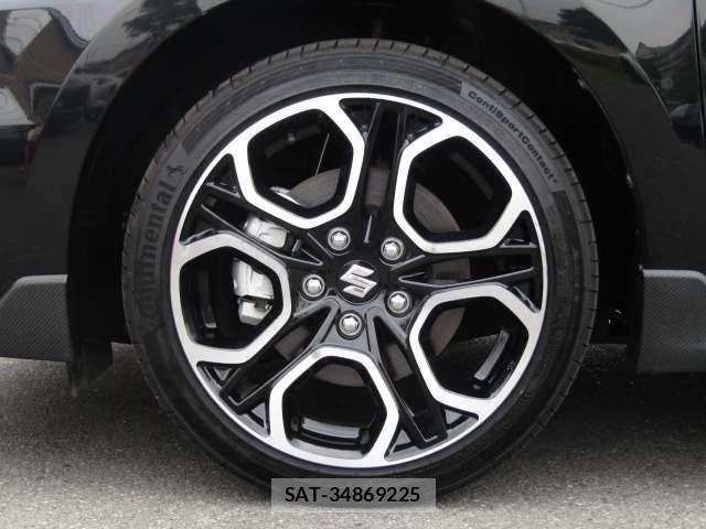 Suzuki SWIFT 2025-02 7060951-20