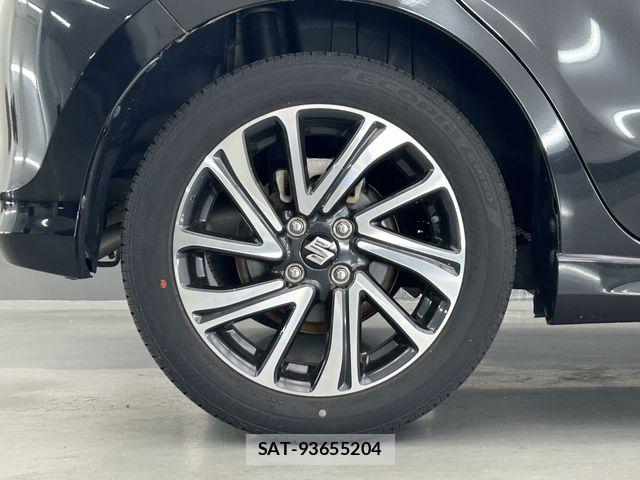 Suzuki SWIFT 2021-01 7060956-9