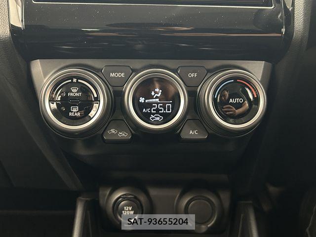 Suzuki SWIFT 2021-01 7060956-22