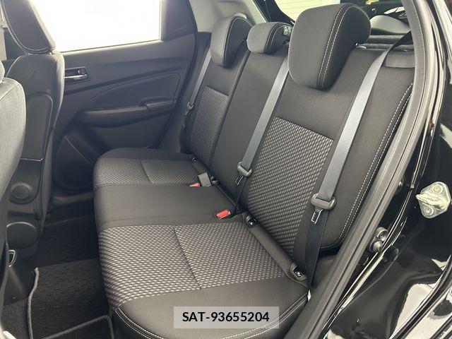 Suzuki SWIFT 2021-01 7060956-28