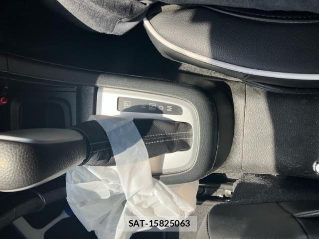 Suzuki SWIFT 2015-06 7060969-21