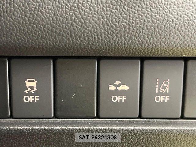 Suzuki SWIFT 2018-05 7215855-3
