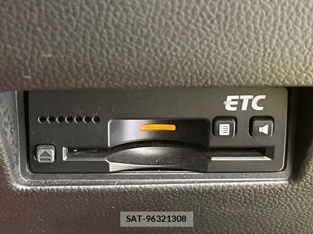 Suzuki SWIFT 2018-05 7215855-8