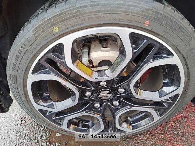Suzuki SWIFT 2023-06 7225783-27