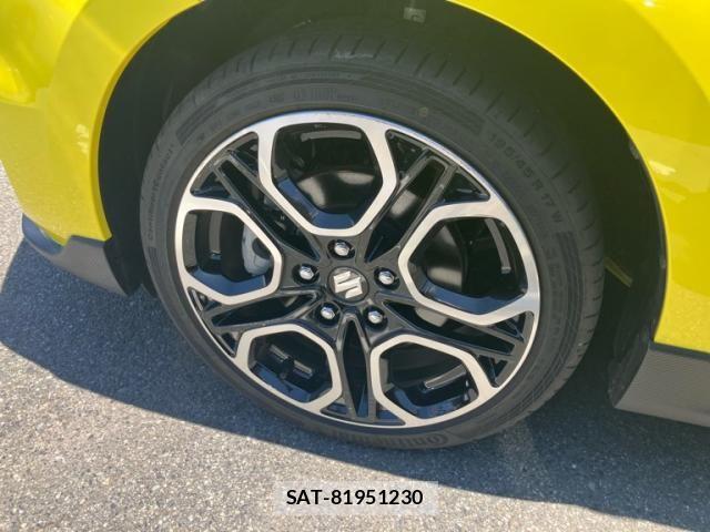 Suzuki SWIFT 2023-12 7225785-9