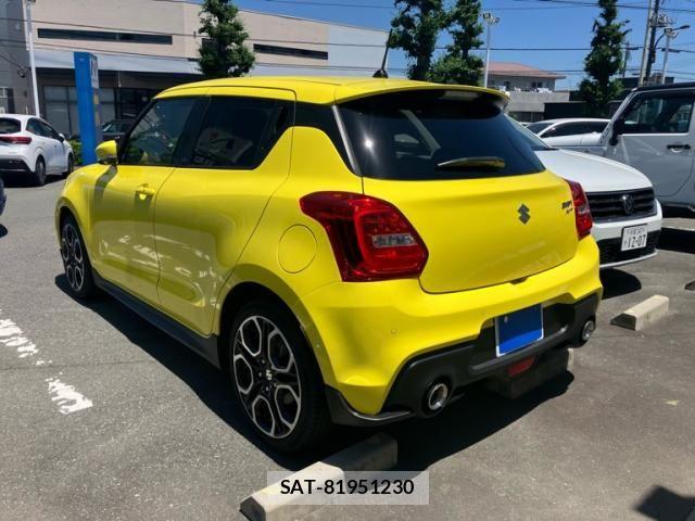 Suzuki SWIFT 2023-12 7225785-4