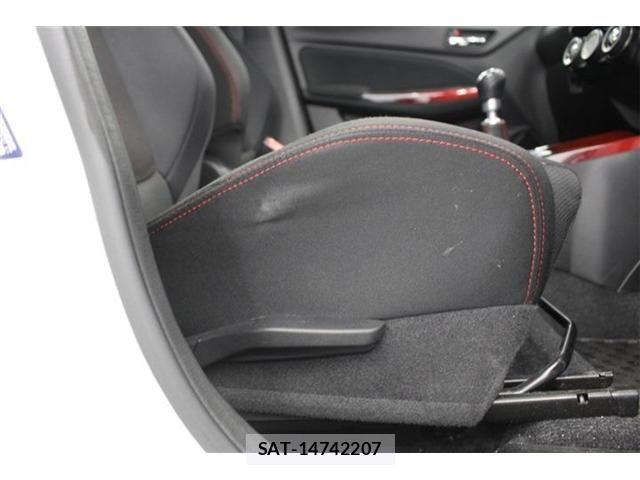 Suzuki SWIFT 2017-10 7225750-27