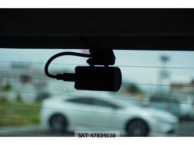 Suzuki SWIFT 2023-07 7225788-23