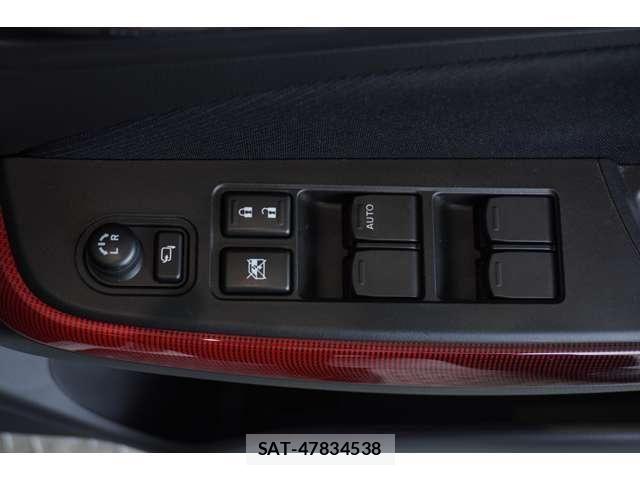 Suzuki SWIFT 2023-07 7225788-24