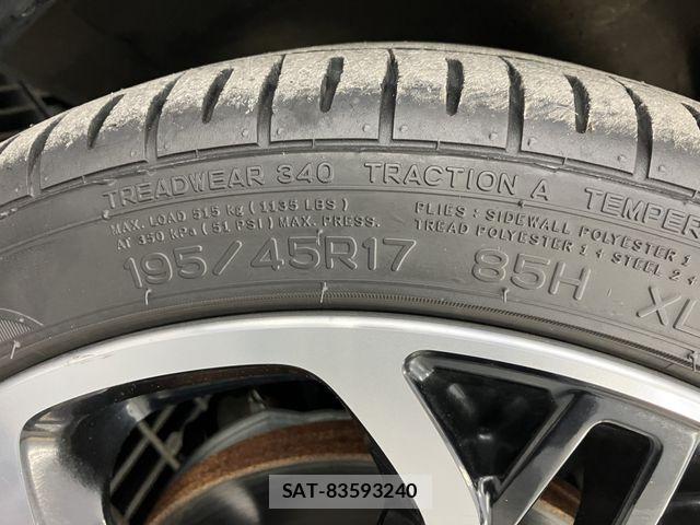 Suzuki SWIFT 2021-09 7225780-4