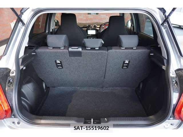 Suzuki SWIFT 2025-07 7225799-7