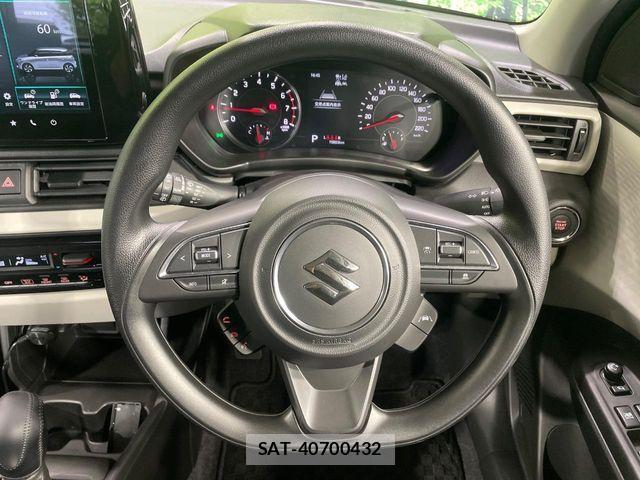 Suzuki SWIFT 2024-02 7225787-10