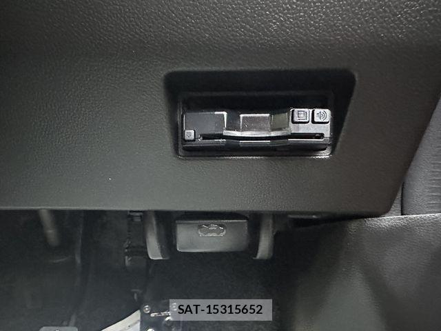 Suzuki SWIFT 2020-10 7225775-14