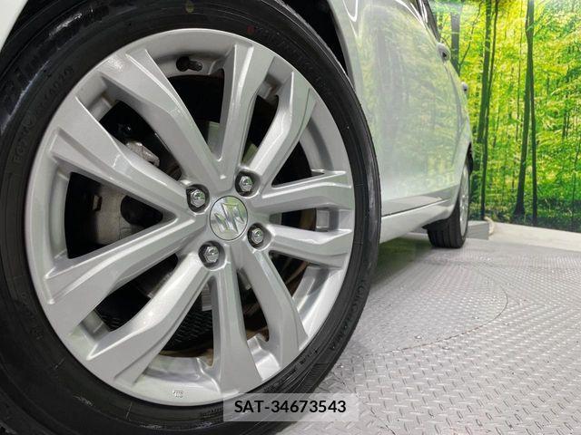 Suzuki SWIFT 2015-10 7225739-13