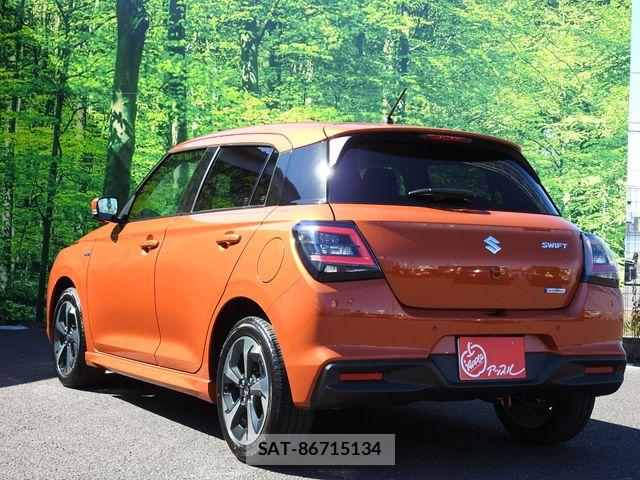 Suzuki SWIFT 2025-07 7225797-3