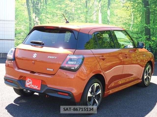Suzuki SWIFT 2025-07 7225797-4