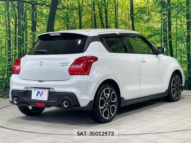Suzuki SWIFT 2024-03 7225789-16