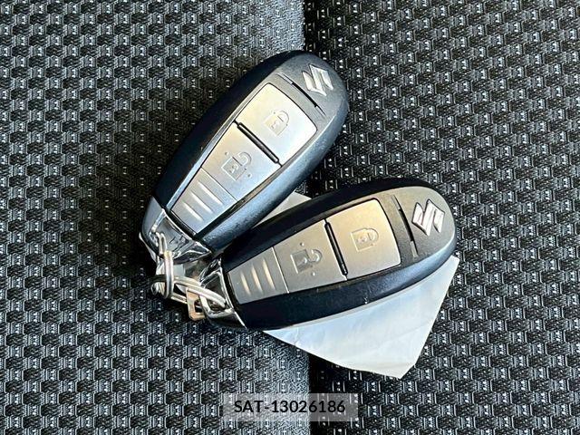 Suzuki SWIFT 2015-07 7225749-21