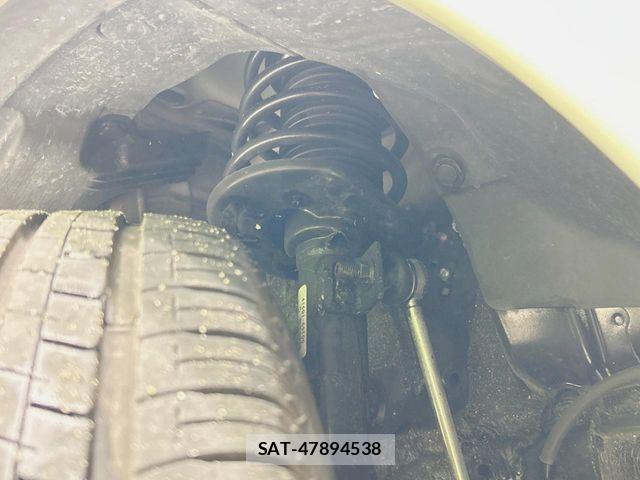 Suzuki SWIFT 2024-07 7225792-19