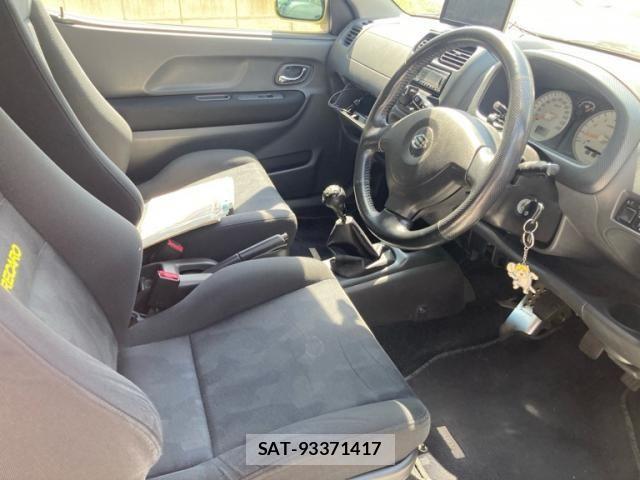 Suzuki SWIFT 2004-03 7225719-7