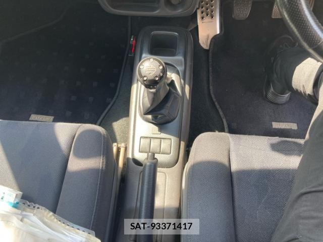 Suzuki SWIFT 2004-03 7225719-14