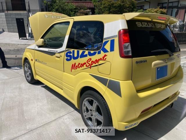 Suzuki SWIFT 2004-03 7225719-2