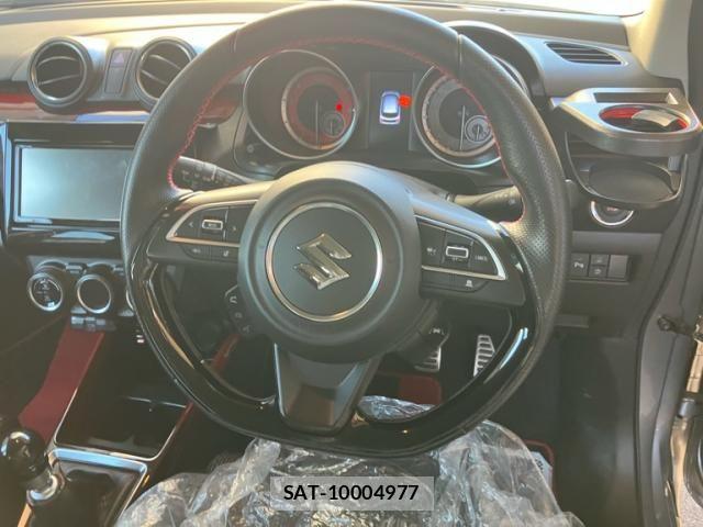 Suzuki SWIFT 2021-11 7225778-8