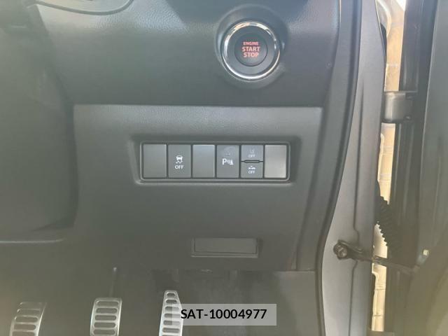 Suzuki SWIFT 2021-11 7225778-9