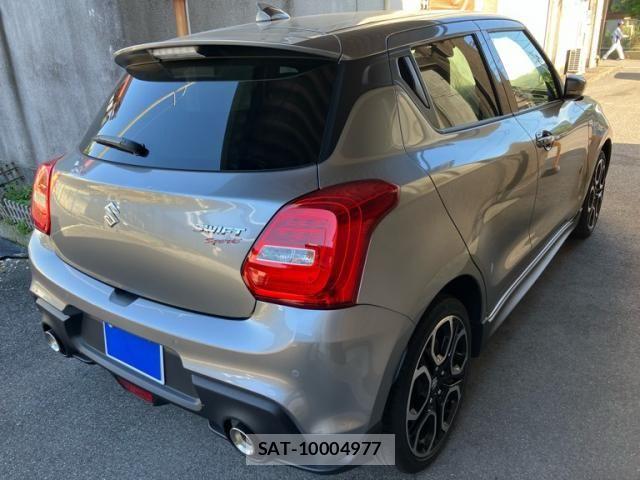 Suzuki SWIFT 2021-11 7225778-3