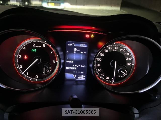 Suzuki SWIFT 2018-07 7225761-21