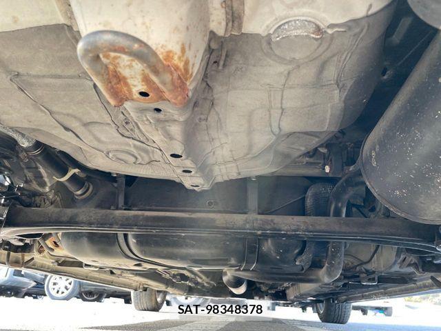 Suzuki SWIFT 2015-04 7225737-18