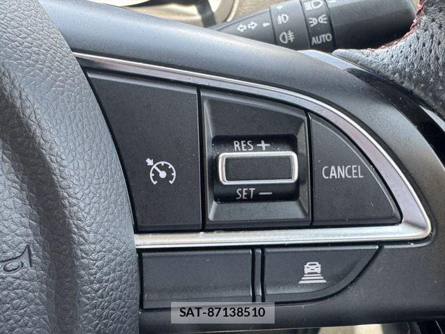 Suzuki SWIFT 2018-03 7225758-21